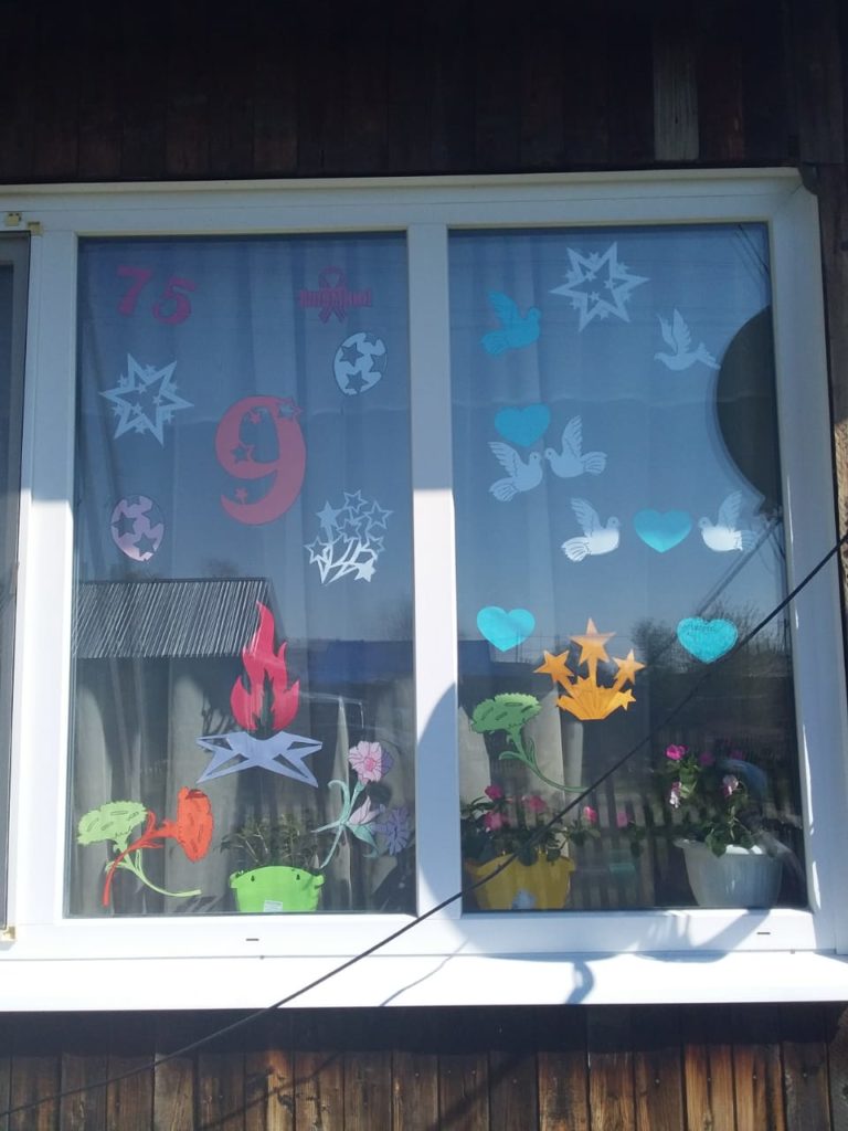Как украсить окно к 9 мая дома фото